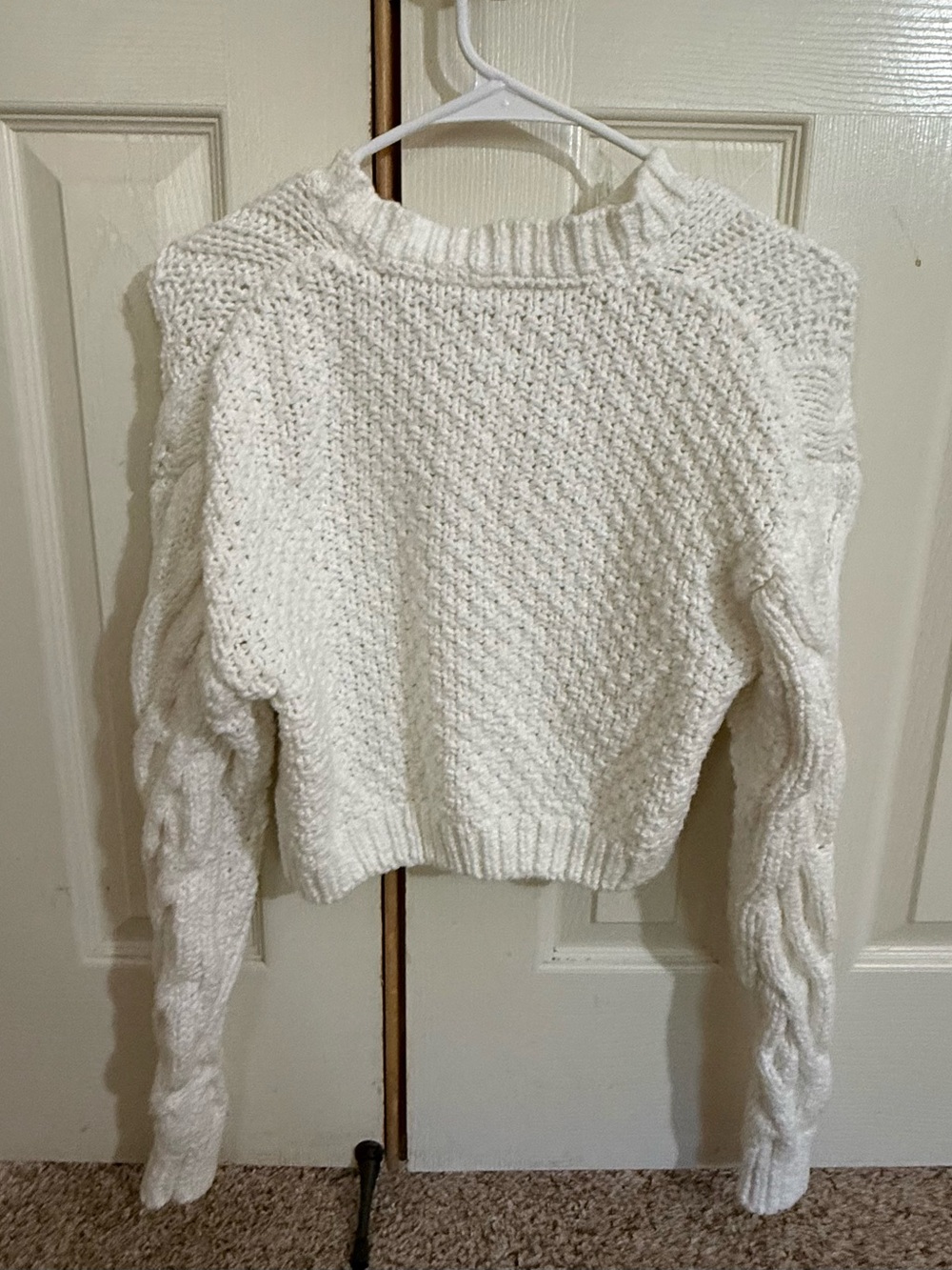 Free People White Cable Knit Cropped Cardigan Sweater XS - Picture 5 of 7